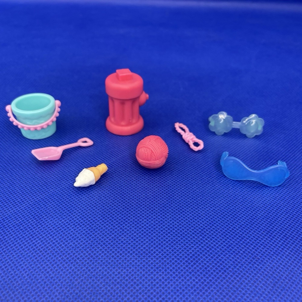 Lot Of Littlest Pet Shop Accessories. 8 Pieces. Hydrant, Yarn, Glasses, Bucket..